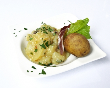 Kartoffelsalat mit Speck